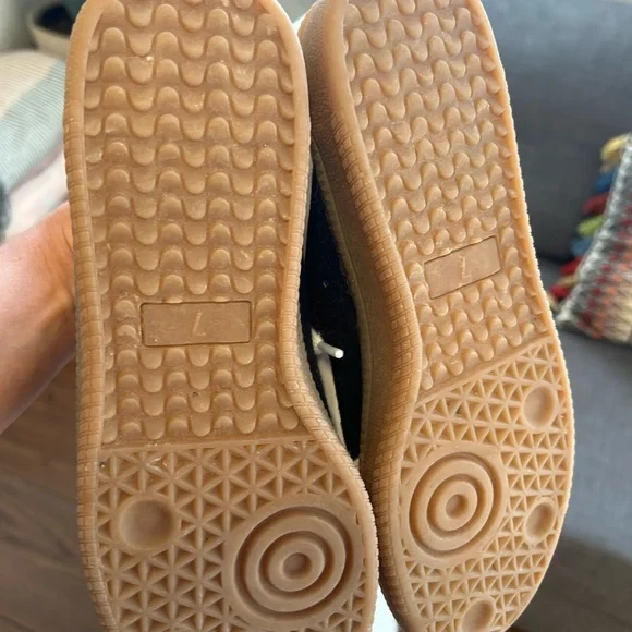 No Boundaries Women’s White and Black Lace Up Sports Sneakers Size 7 - Picture 5 of 6